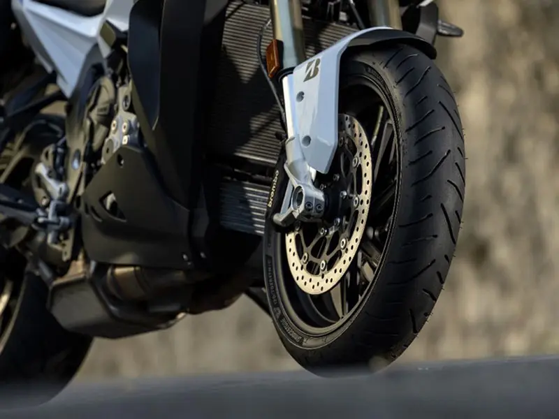 Bridgestone Battlax Sport Touring T33