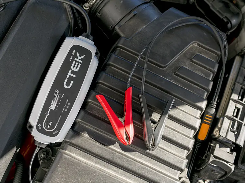 CTEK TIME TO GO, il nuovo caricabatterie firmato INTEC