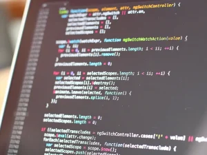 Veicoli definiti dal software, 1,5 trilioni di dollari