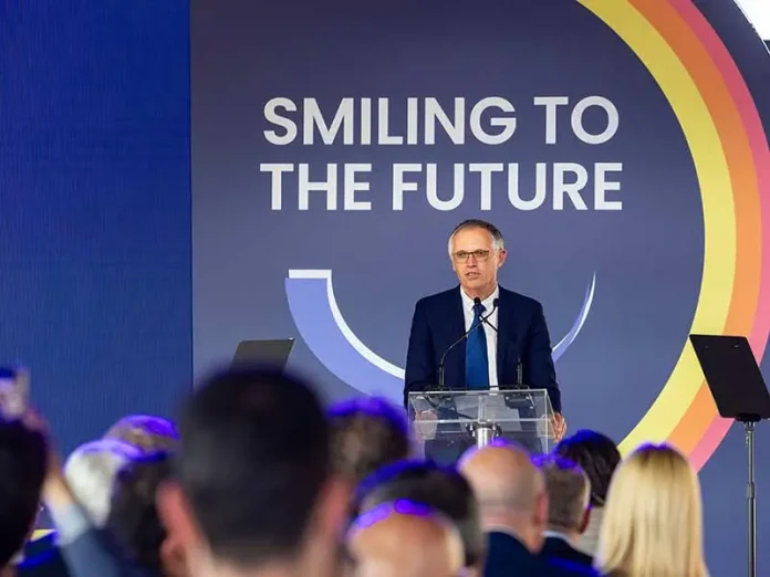 Carlos Tavares Carlos Tavares