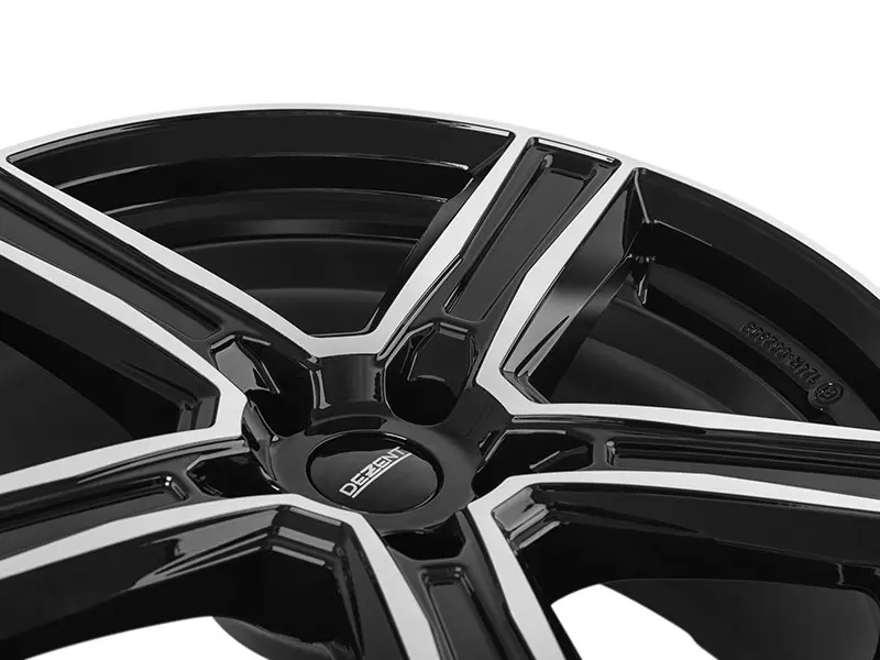 Alcar lancia il nuovo cerchio Dezent KG a cinque razze