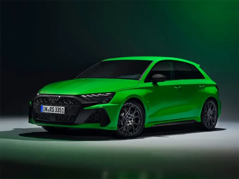 Audi RS3 2025: la regina indemoniata delle hot hatch
