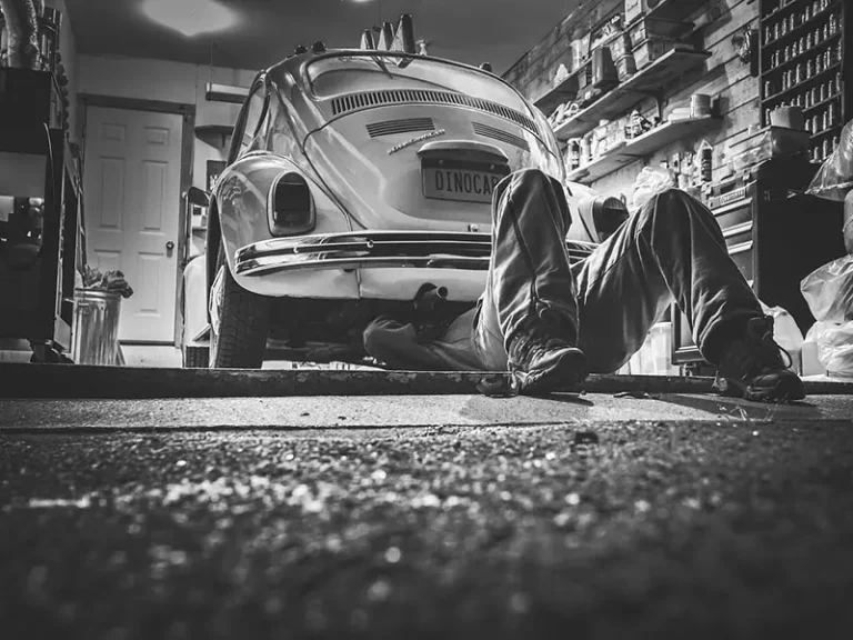 Perché un’auto non parte? Guida alle possibili cause e soluzioni