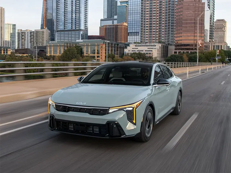 Kia K4