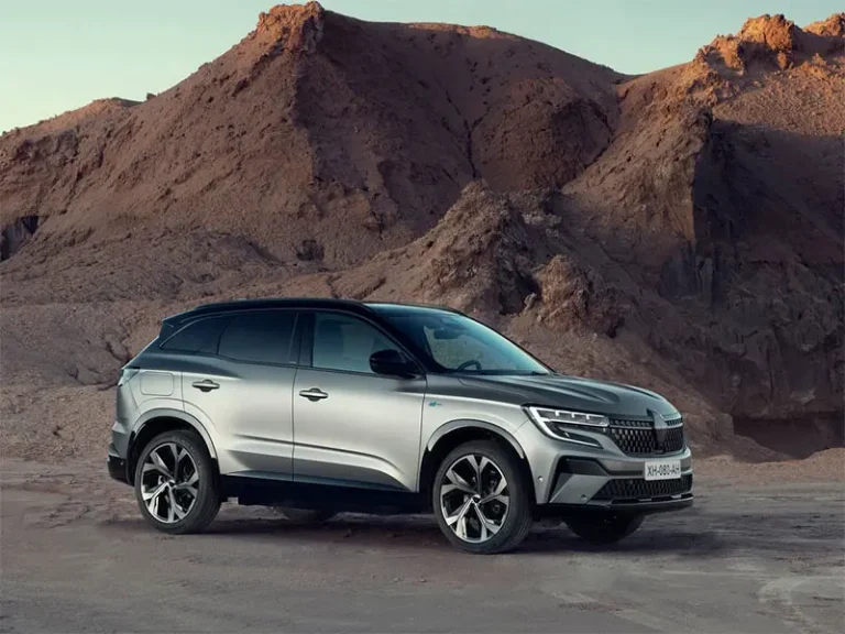 Renault Austral 2025: innovazione e tecnologia in un SUV di classe