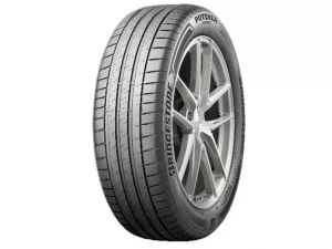 Bridgestone e Porsche: nuovi pneumatici premium per Macan Electric e Panamera