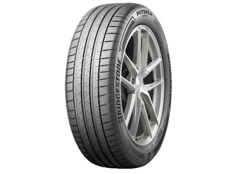 Bridgestone e Porsche: nuovi pneumatici premium per Macan Electric e Panamera