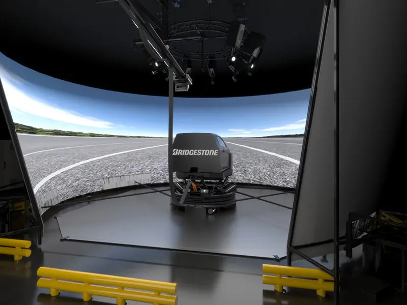 Bridgestone rivoluziona lo sviluppo dei pneumatici con un innovativo simulatore di guida