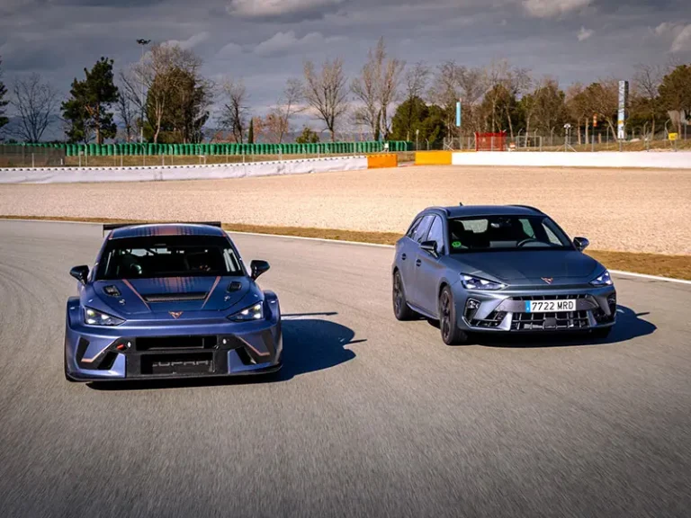 CUPRA Leon VZ e CUPRA Leon VZ TCR: stesso DNA