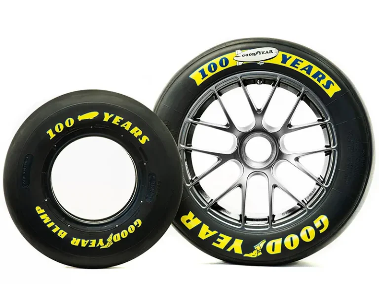 Goodyear celebra i suoi 100 anni con pneumatici commemorativi