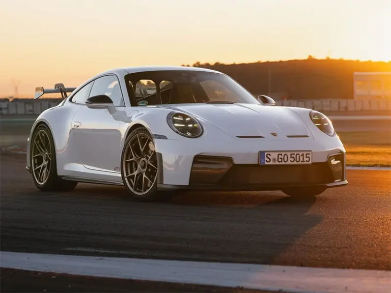 Nuova Porsche 911 GT3 (2025): a 9000 giri/min è emozione pura