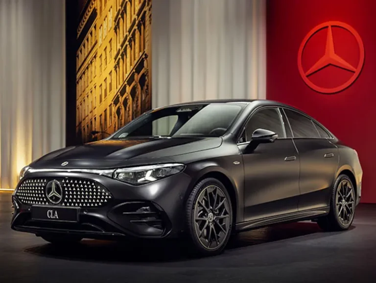 Nuova Mercedes CLA: tecnologia AI e potenza elettrica per un futuro stellato