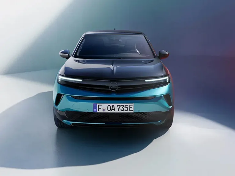 Opel Mokka Hybrid: restyling e tecnologia avanzata per il B-SUV tedesco
