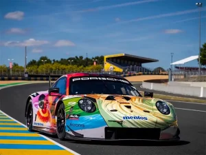 Porsche 911 GT3 Art Car