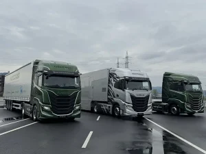 IVECO S-Way Tour 2025 con PETRONAS Urania Next 0W-16