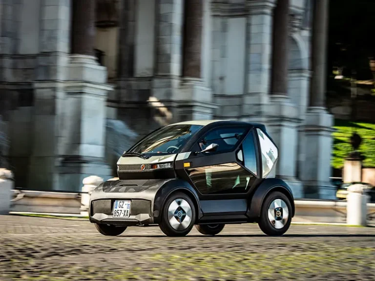 Mobilize Duo: la micro-mobilità urbana secondo Renault