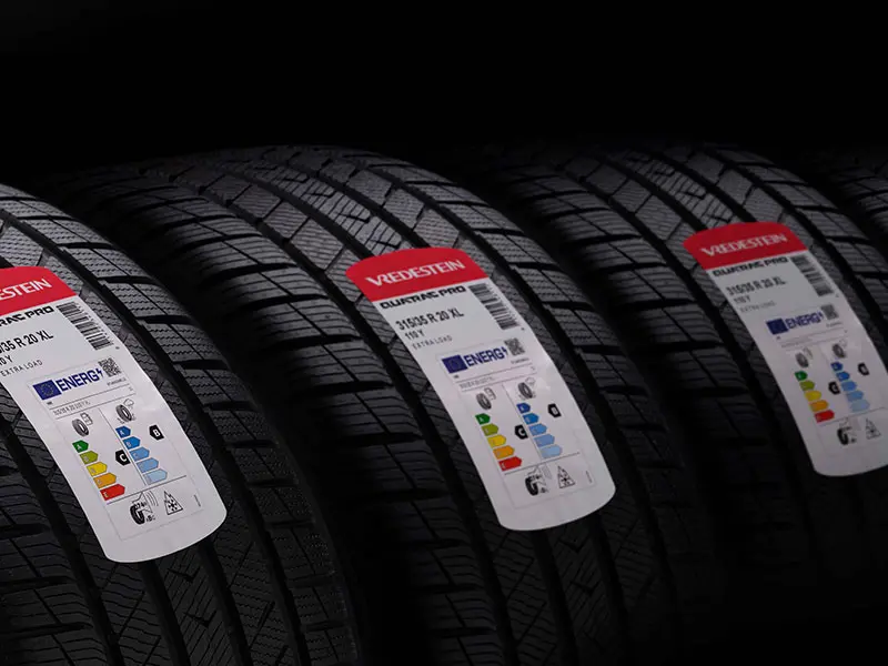 Etichette pneumatici: un terzo degli automobilisti italiani ignora le informazioni su sicurezza e prestazioni