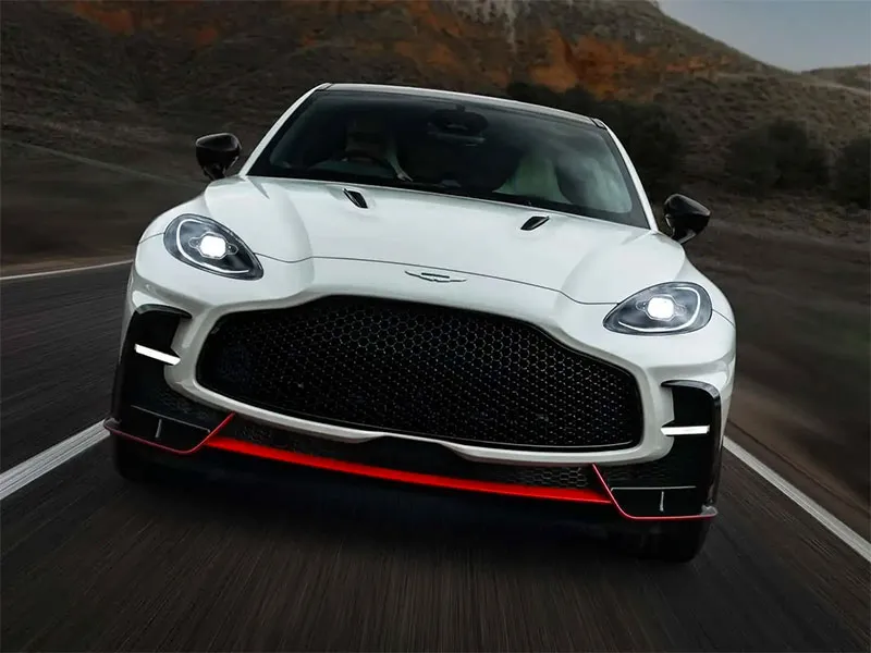 Nuova Aston Martin DBX S