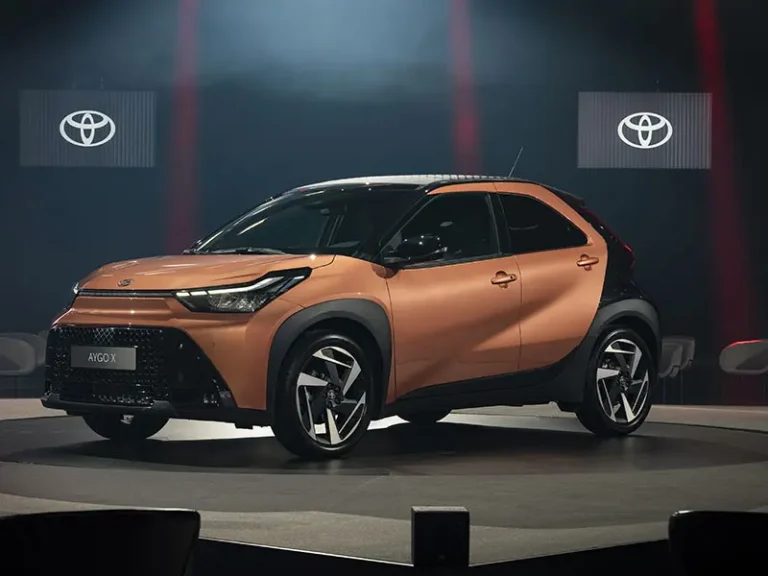 Il nuovo volto della Toyota Aygo X