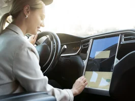 Le flotte di veicoli connesse all’IoT riducono fino al 25% i costi di carburante