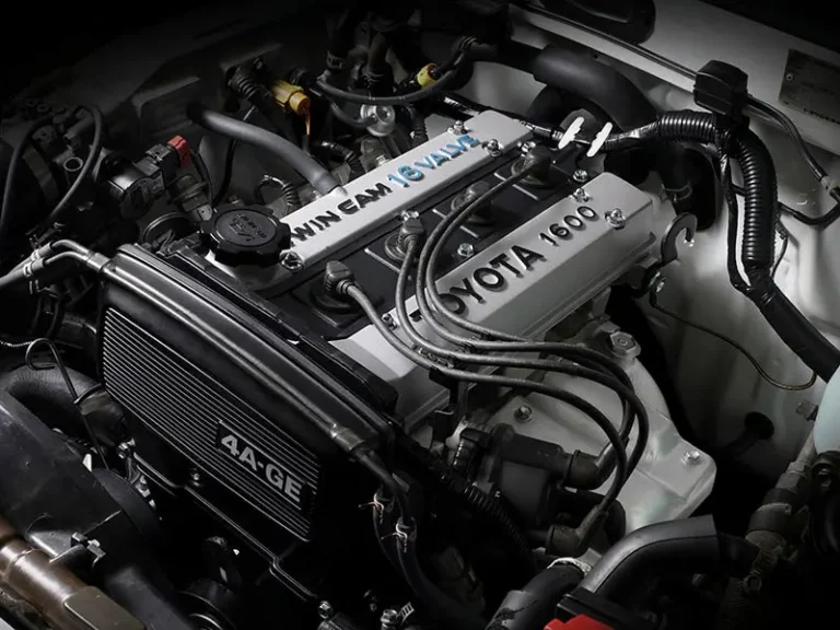 Toyota rilancia i ricambi originali per Corolla Levin e Trueno AE86