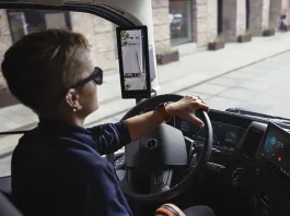 Volvo Trucks ottiene 5 stelle Euro NCAP 2025 per la sicurezza dei camion pesanti