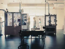 Ampere inaugura il nuovo laboratorio batterie al Centro Tecnico di Lardy