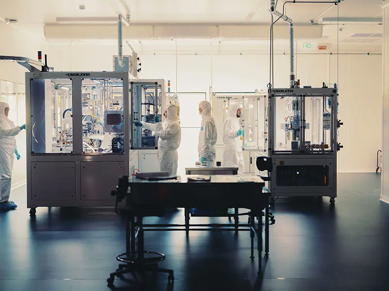 Ampere inaugura il nuovo laboratorio batterie al Centro Tecnico di Lardy