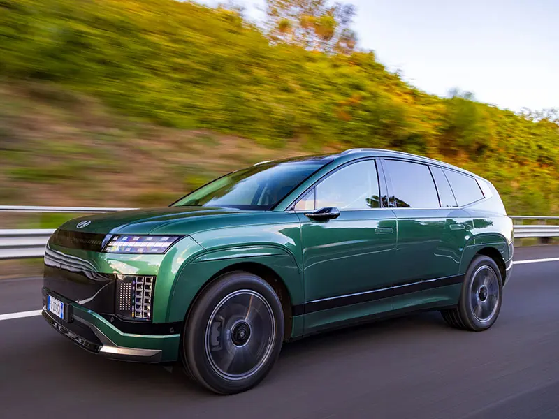 IONIQ 9 con Hyundai Renting