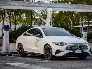 Mercedes-Benz CLA 250+ elettrica