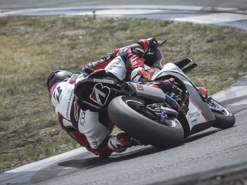 Bridgestone RACING BATTLAX V03