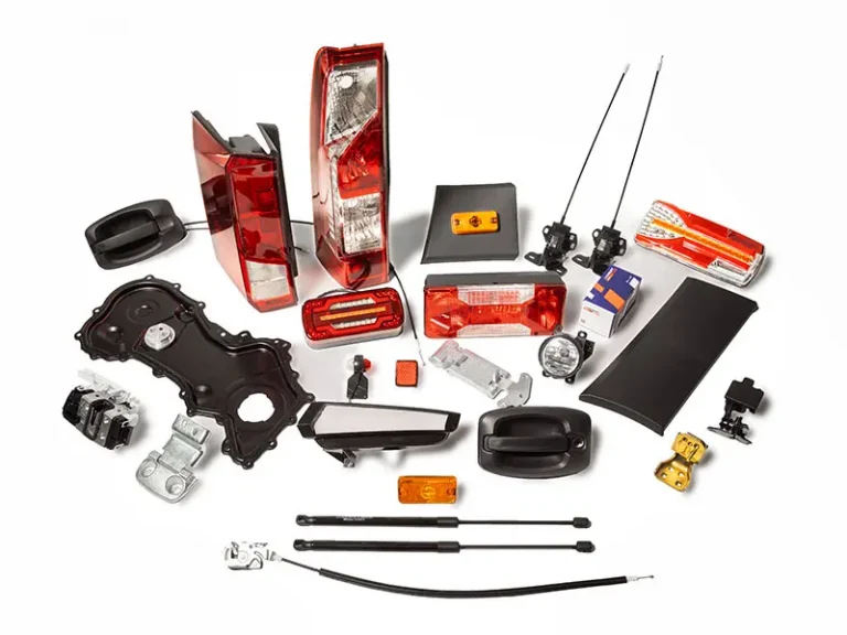 FAST: componenti plastici di carrozzeria per veicoli commerciali e autovetture