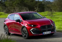 Nuova Renault Clio: rivoluzione di stile e tecnologia Nuova Renault Clio