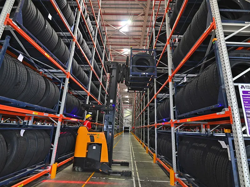 Apollo Tyres amplia la strategia TBR