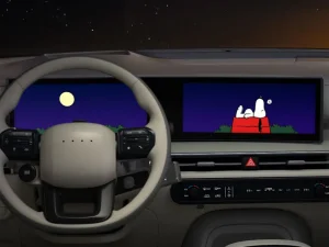 Hyundai porta Snoopy a bordo: i nuovi display PEANUTS Hyundai porta Snoopy a bordo: i nuovi display PEANUTS
