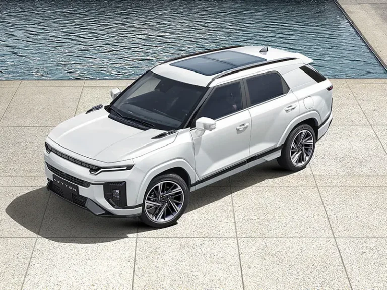 KGM Actyon HEV: il SUV full hybrid che punta su efficienza, comfort e dotazione premium