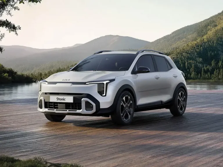 Kia Stonic 2026: interni rinnovati con un salto di qualità sorprendente