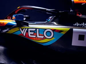 VELO e McLaren: la nuova livrea di Abu Dhabi nasce dai ricordi dei fan