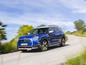 MINI Countryman E