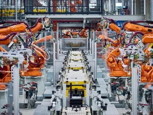 BMW prepara la Neue Klasse: lo stabilimento di Monaco &egrave; pronto per la nuova i3