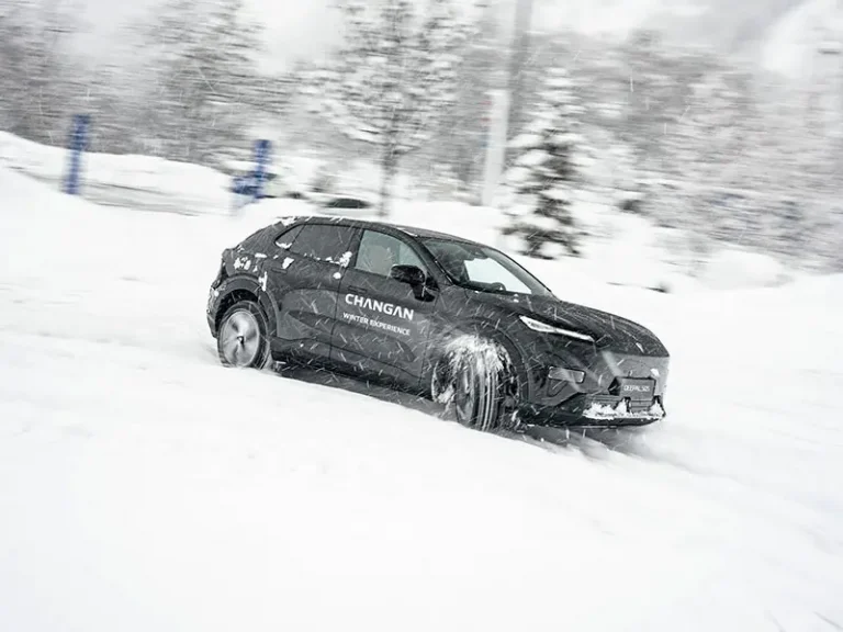 Changan debutta sulla neve di Courmayeur con Deepal S05 e S07