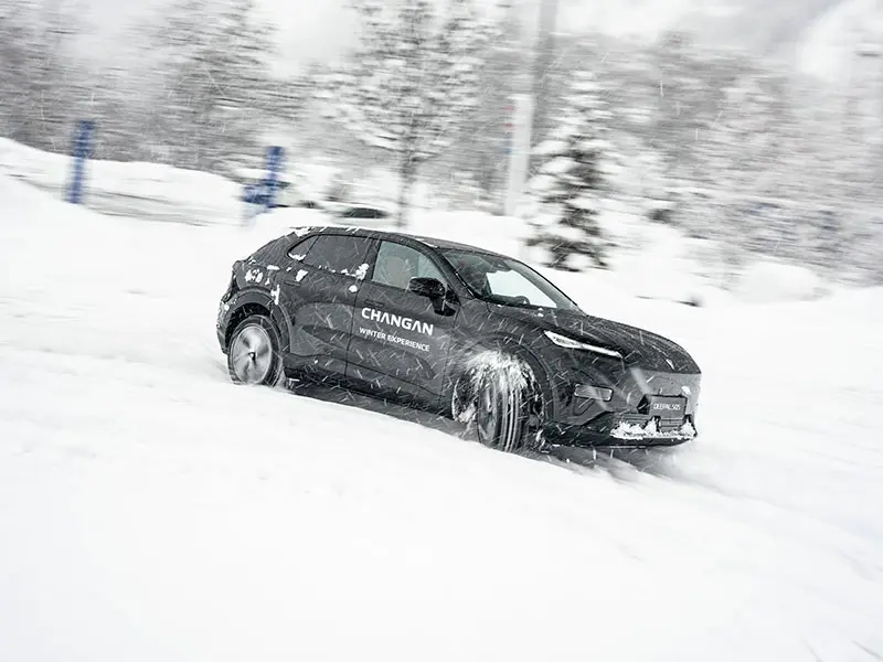Changan debutta sulla neve di Courmayeur con Deepal S05 e S07