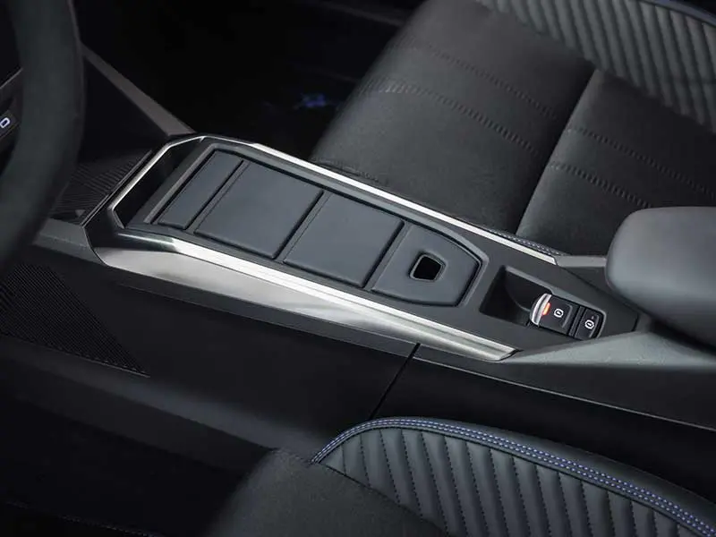 Freno a mano elettronico: è meglio di quello tradizionale?