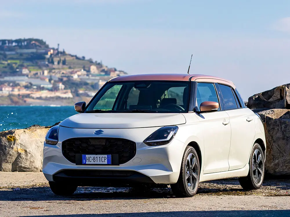 Suzuki Swift Hybrid Sakura