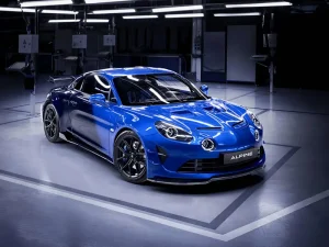 Alpine A110 conquista ancora premi mentre si avvicina alla fine della produzione
