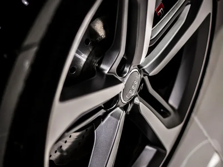 Crisi dell’auto europea: perché non è colpa dell’elettrico