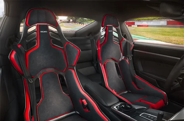 RECARO è ancora Best Brand: ventesimo successo per i sedili sportivi