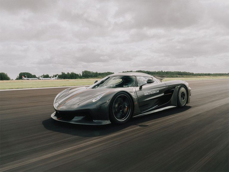 Koenigsegg Regera: un’hypercar unica tra ingegneria e personalizzazione estrema