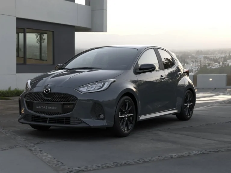 Mazda2 Hybrid 2026, più completa e adatta alla città