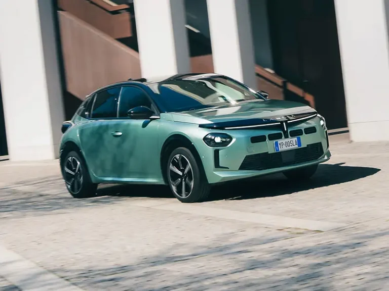 Lancia Ypsilon Turbo 100: ritorna il cambio manuale